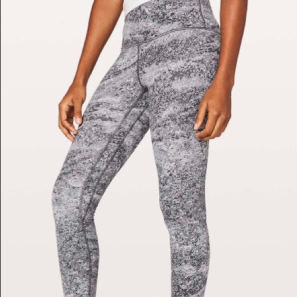 Lululemon align Leggings- size 6